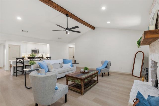12006 Trianon LN, Austin, TX 78727