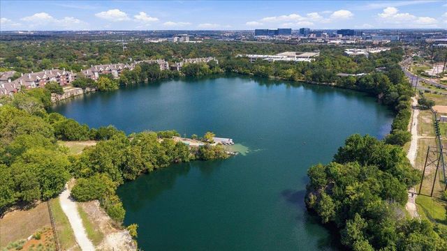 12006 Trianon LN, Austin, TX 78727