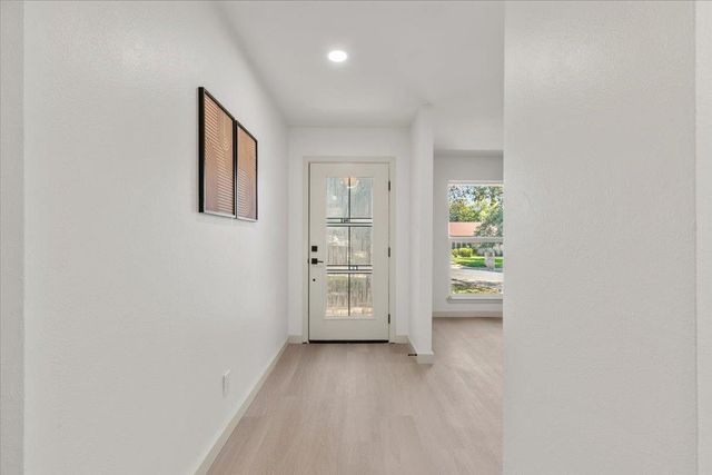 12006 Trianon LN, Austin, TX 78727