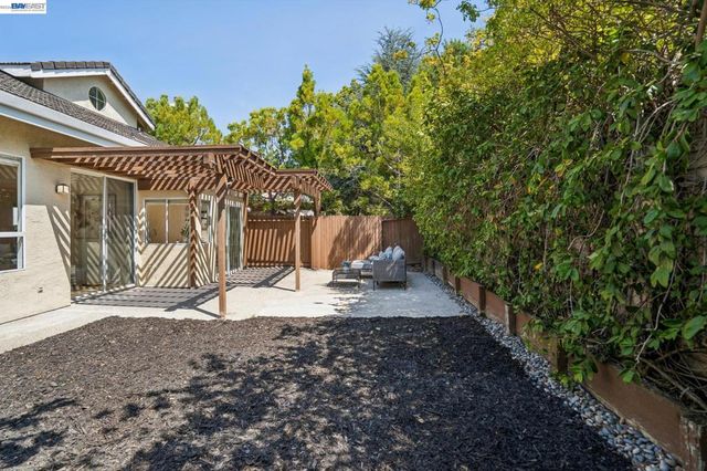 2932 Barrington Terrance, Fremont, CA 94536