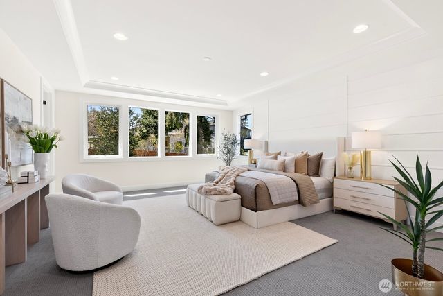 15045 SE 45th Place, Bellevue, WA 98006