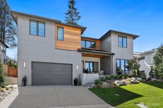 15045 SE 45th Place, Bellevue, WA 98006