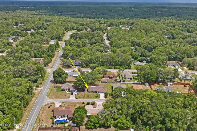 1904 W Belgrade Drive, Citrus Springs, FL 34434