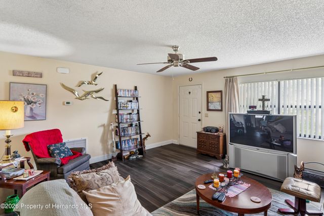 1904 W Belgrade Drive, Citrus Springs, FL 34434