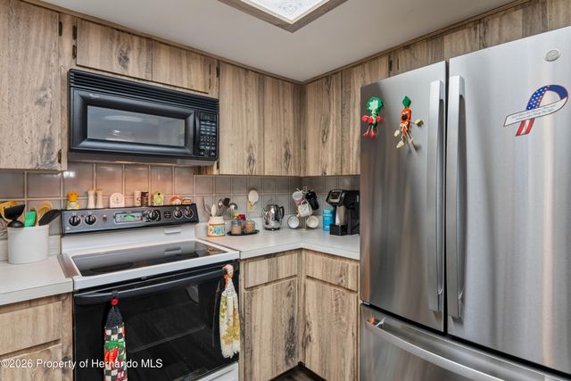 1904 W Belgrade Drive, Citrus Springs, FL 34434