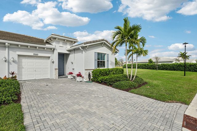 7053 Peters Lane, Delray Beach, FL 33446
