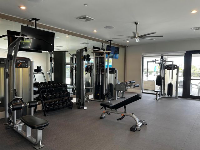 7053 Peters Lane, Delray Beach, FL 33446