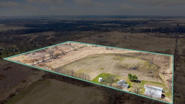 4935 Curran Road, Buchanan, MI 49107