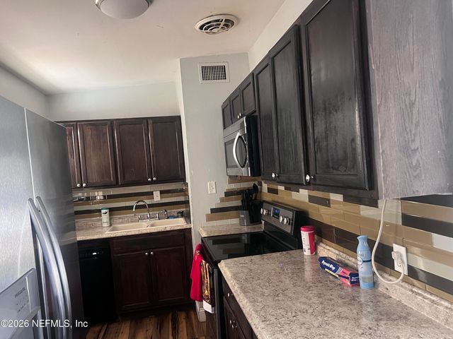 9129 SPOTTSWOOD Road, Jacksonville, FL 32208