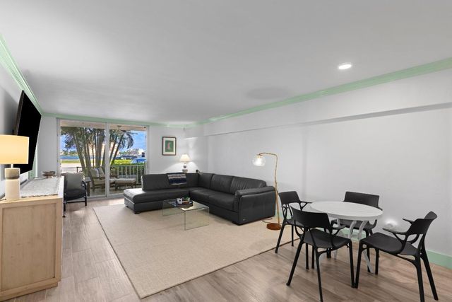 917 N Flagler Drive 108, West Palm Beach, FL 33401