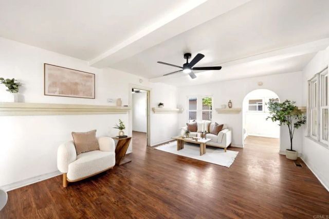 312 Olivewood, San Diego, CA 92113