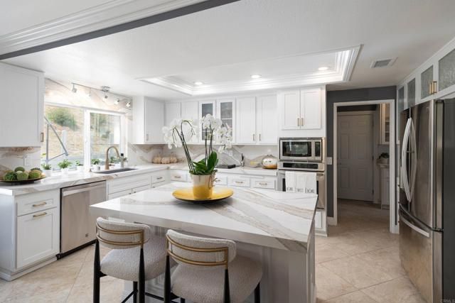 17875 Plaza Ahora, San Diego, CA 92128