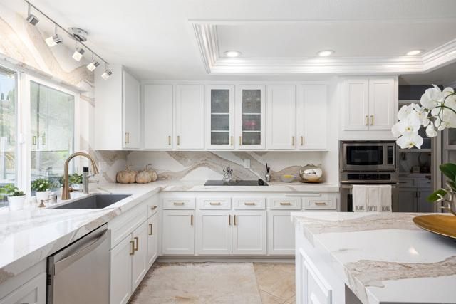 17875 Plaza Ahora, San Diego, CA 92128