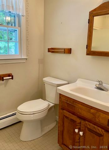 129 Forge Drive, Avon, CT 06001