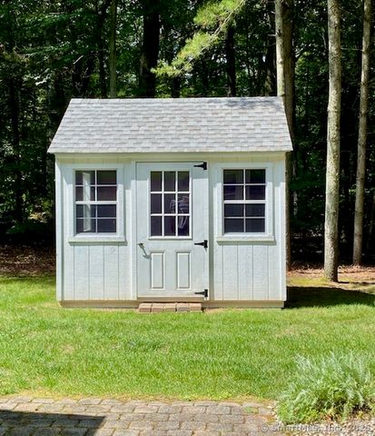 129 Forge Drive, Avon, CT 06001