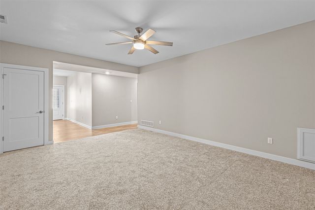 2887 Blue Sage Drive C, Coralville, IA 52241