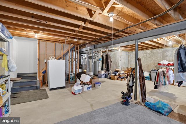 1806 RED FOX LN, Glen Mills, PA 19342