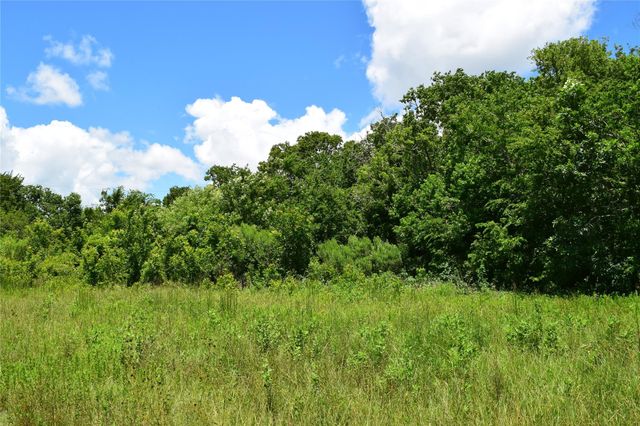 5350 N Highway 35, Pearland, TX 77511