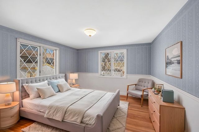 33 Pratt Street, Tewksbury, MA 01876