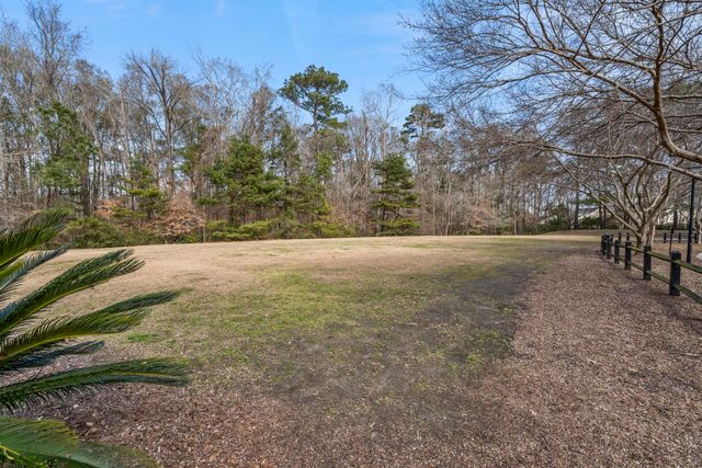 219 Burton Avenue, Summerville, SC 29485