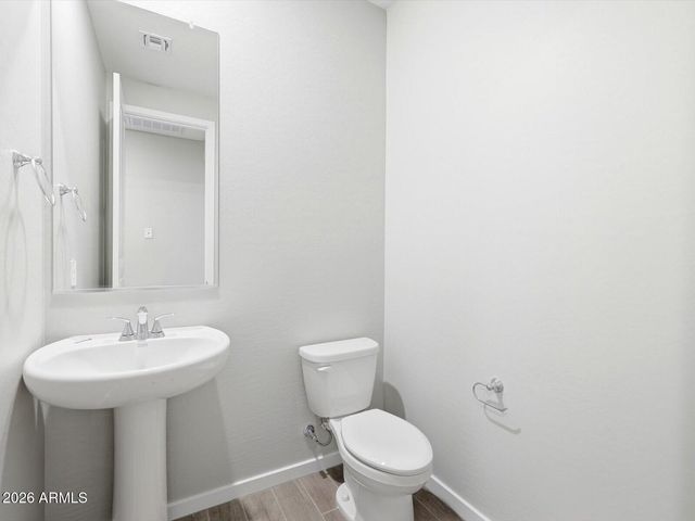 10807 W JONES Avenue, Tolleson, AZ 85353