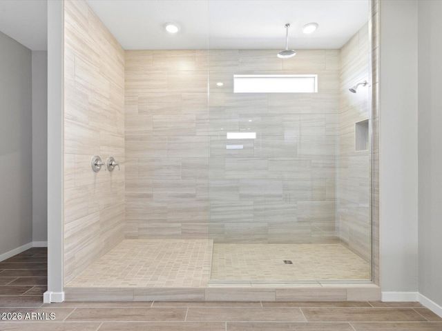 10807 W JONES Avenue, Tolleson, AZ 85353