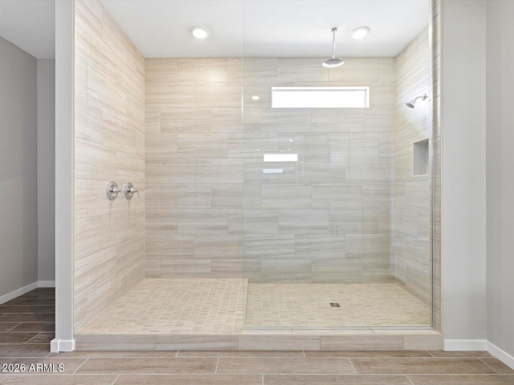 10807 W JONES Avenue, Tolleson, AZ 85353 — photo 3
