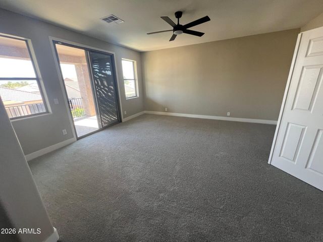 7521 W SOUTHGATE Avenue, Phoenix, AZ 85043