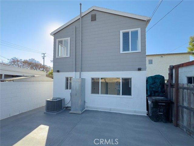 2208 W Olympic, Montebello, CA 90640
