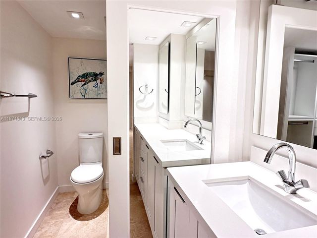 3301 N Country Club Drive 410, Aventura, FL 33180