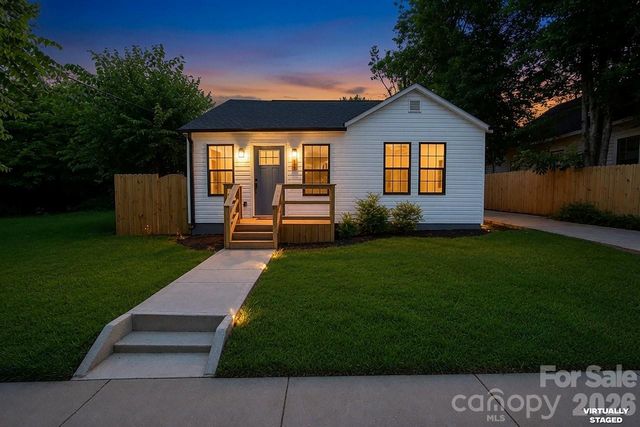 1215 Wilson W Lee Boulevard, Statesville, NC 28677