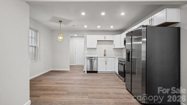 1215 Wilson W Lee Boulevard, Statesville, NC 28677