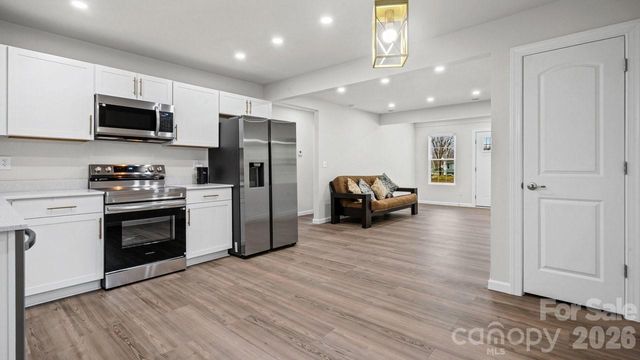 1215 Wilson W Lee Boulevard, Statesville, NC 28677