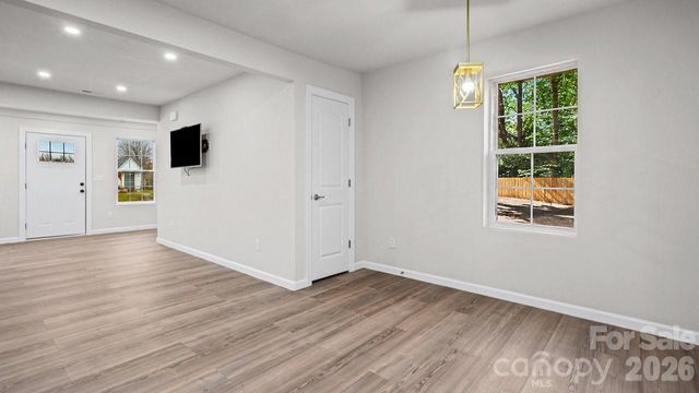 1215 Wilson W Lee Boulevard, Statesville, NC 28677