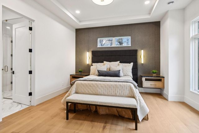 20472 Radisson Road, Shorewood, MN 55331