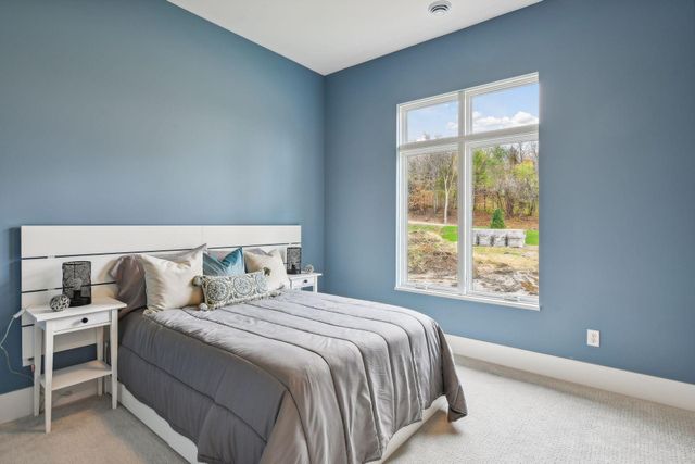 20472 Radisson Road, Shorewood, MN 55331