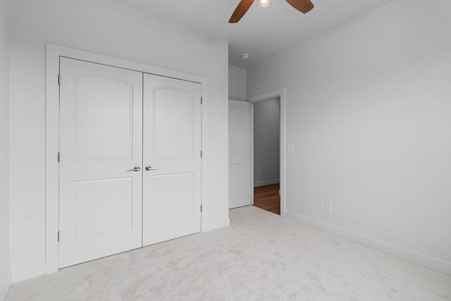 920 CLOVER COURT, Menasha, WI 54952