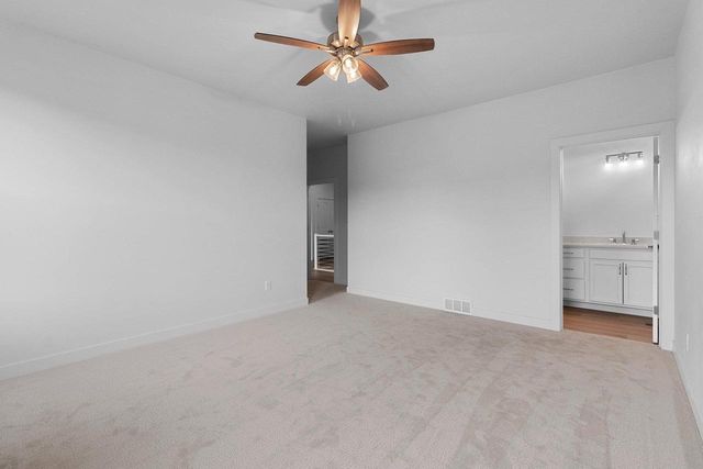 920 CLOVER COURT, Menasha, WI 54952