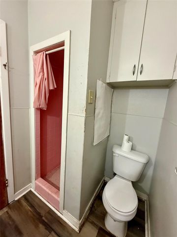 2824 4th Street, Bay City, TX 77414