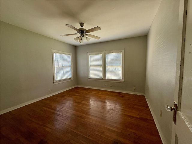 2824 4th Street, Bay City, TX 77414