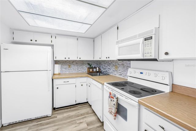 4900 BRITTANY DRIVE S 205, St Petersburg, FL 33715