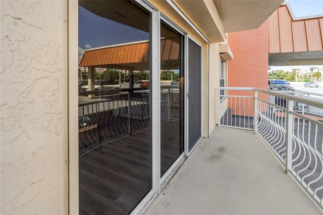4900 BRITTANY DRIVE S 205, St Petersburg, FL 33715