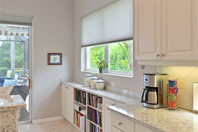 7106 ORCHID ISLAND PLACE, Lakewood Ranch, FL 34202