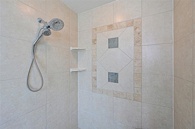 7106 ORCHID ISLAND PLACE, Lakewood Ranch, FL 34202