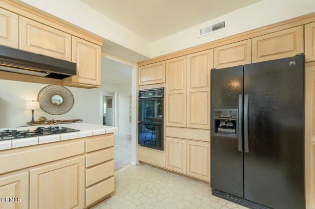 4920 Lowell Avenue, Glendale, CA 91214