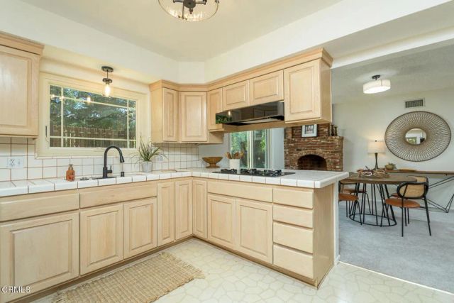 4920 Lowell Avenue, Glendale, CA 91214