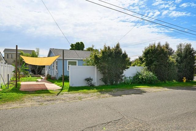 2985 New Jersey Ave, Lemon Grove, CA 91945