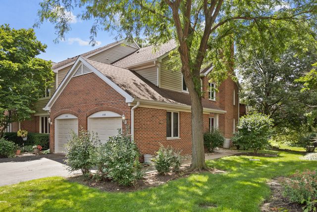 1153 S Linneman Road 1153, Mount Prospect, IL 60056