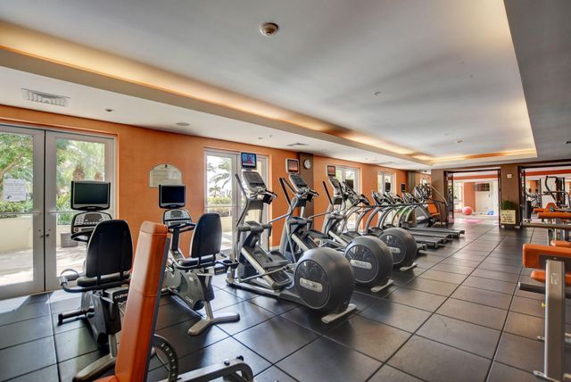 550 OKEECHOBEE Boulevard 1614, West Palm Beach, FL 33401