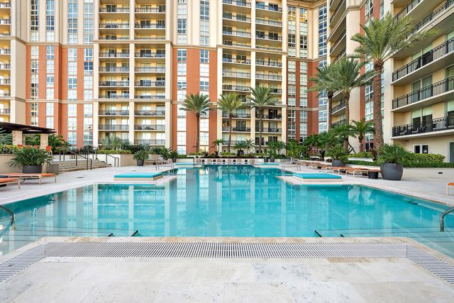 550 OKEECHOBEE Boulevard 1614, West Palm Beach, FL 33401
